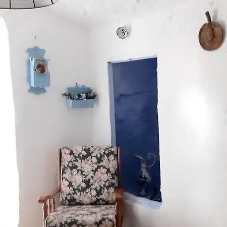 Casa Cueva Morillas *